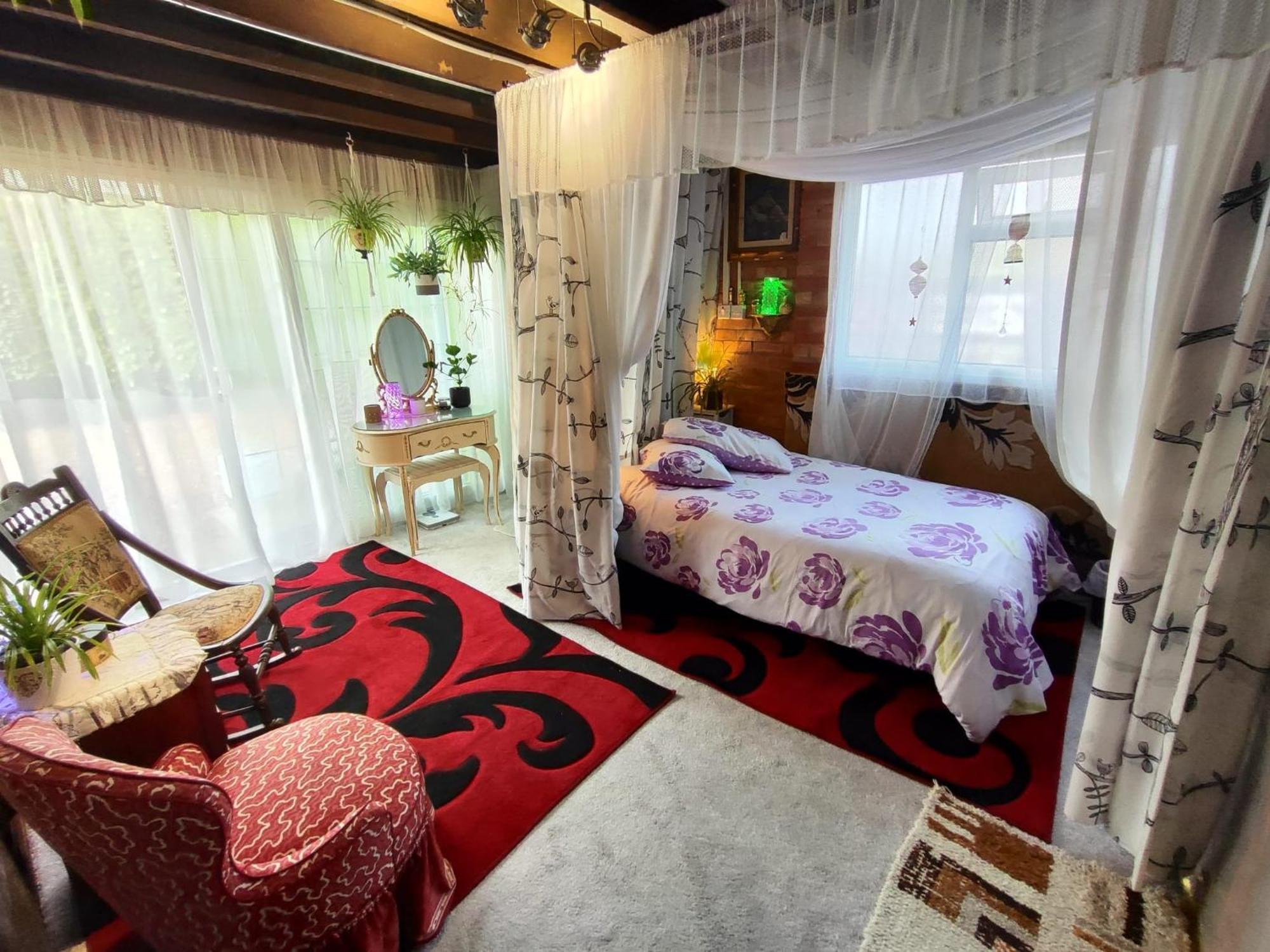 Jacaranda Bed and Breakfast East Grinstead Buitenkant foto